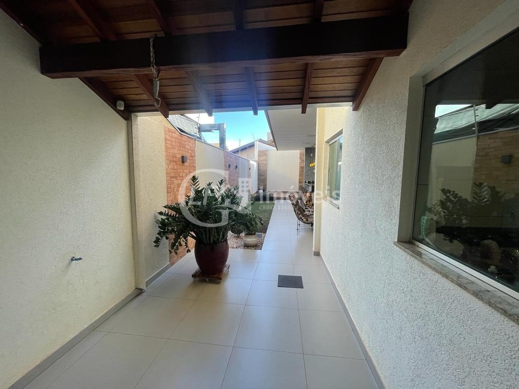 Casa à venda com 1 quarto, 180m² - Foto 20