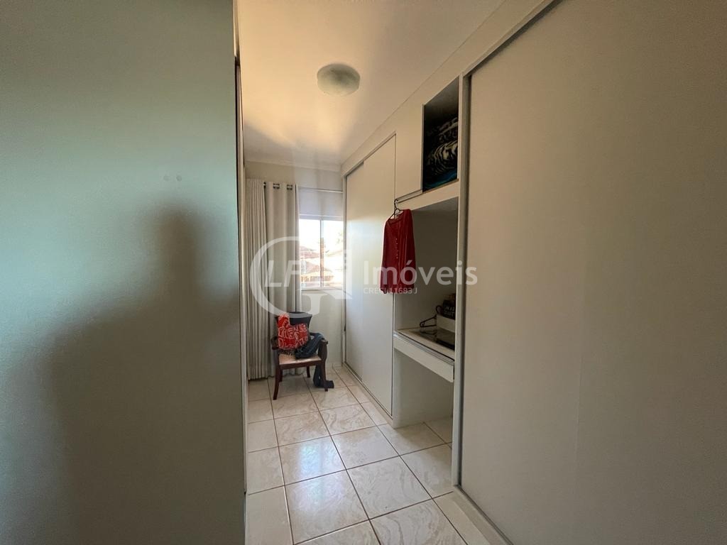 Casa à venda com 1 quarto, 180m² - Foto 10