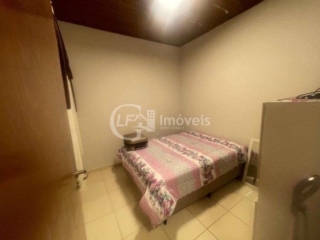 Casa à venda com 2 quartos, 11m² - Foto 15