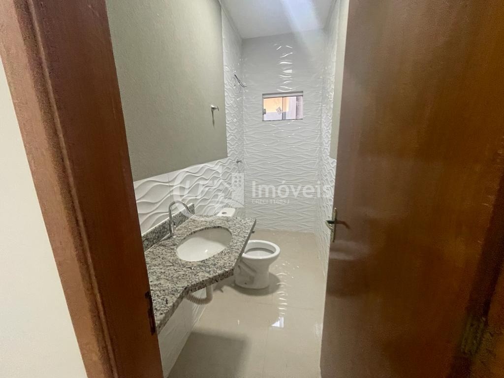 Casa à venda com 3 quartos, 90m² - Foto 16