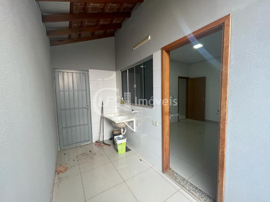 Casa à venda com 3 quartos, 90m² - Foto 17