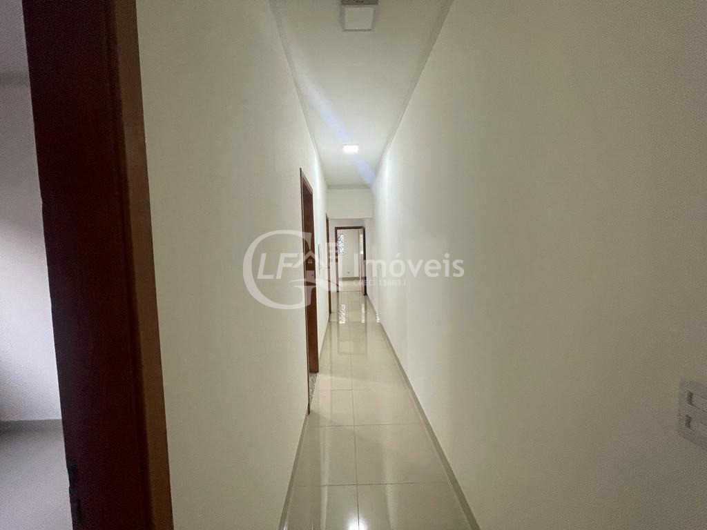 Casa à venda com 3 quartos, 90m² - Foto 12