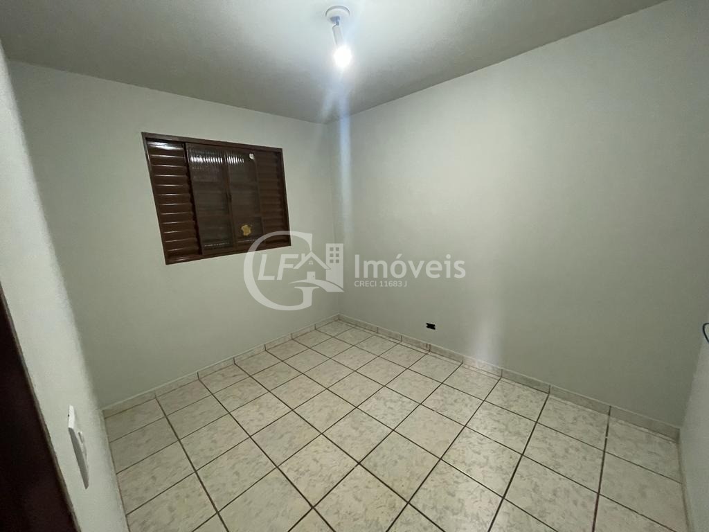 Casa à venda com 3 quartos, 250m² - Foto 15