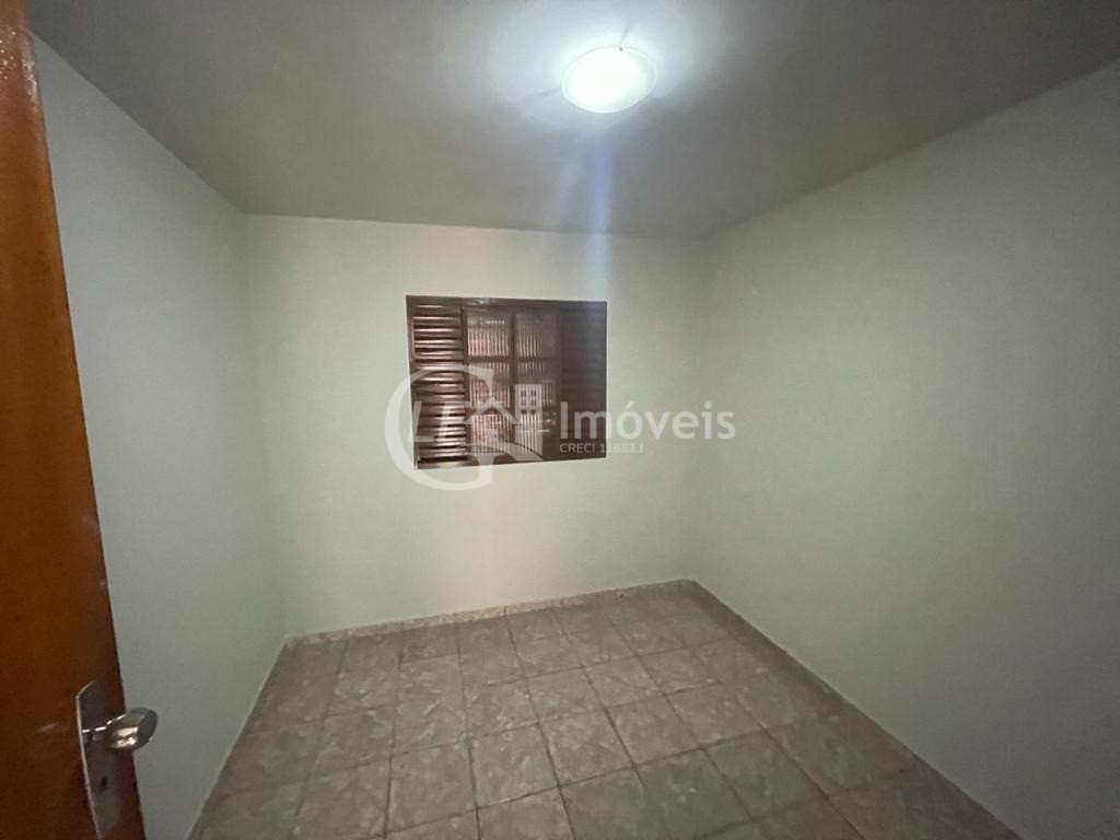 Casa à venda com 3 quartos, 250m² - Foto 13