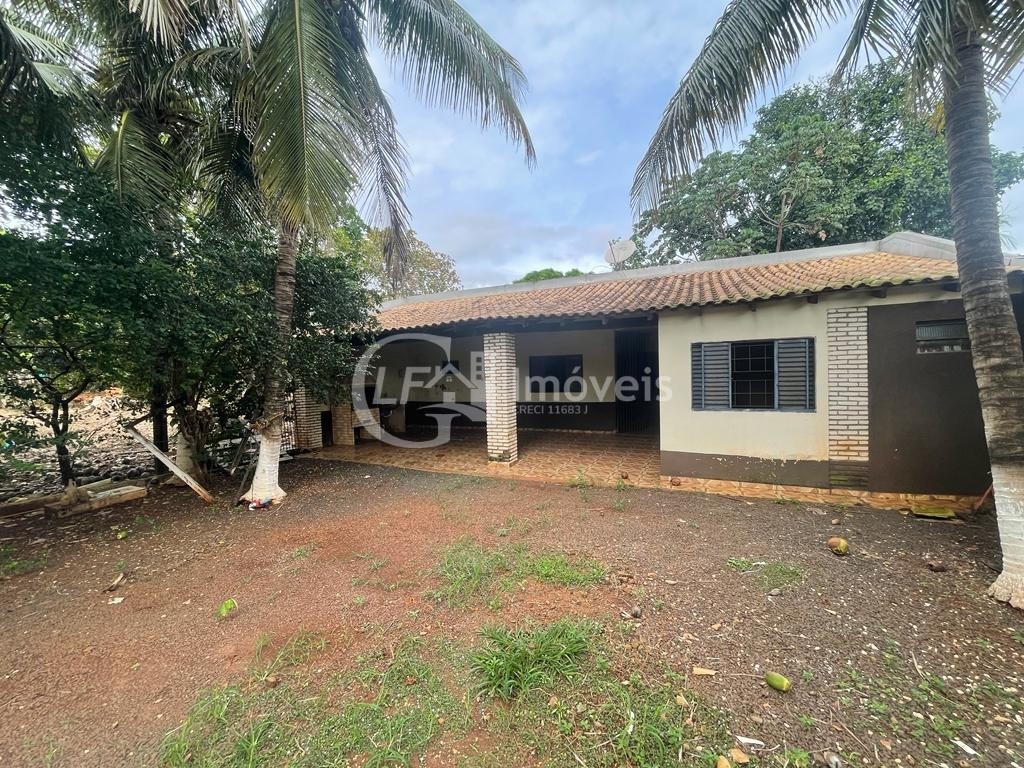 Casa à venda com 2 quartos, 360m² - Foto 5