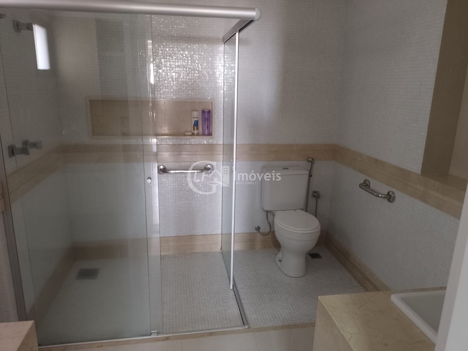 Apartamento à venda com 2 quartos, 368m² - Foto 26