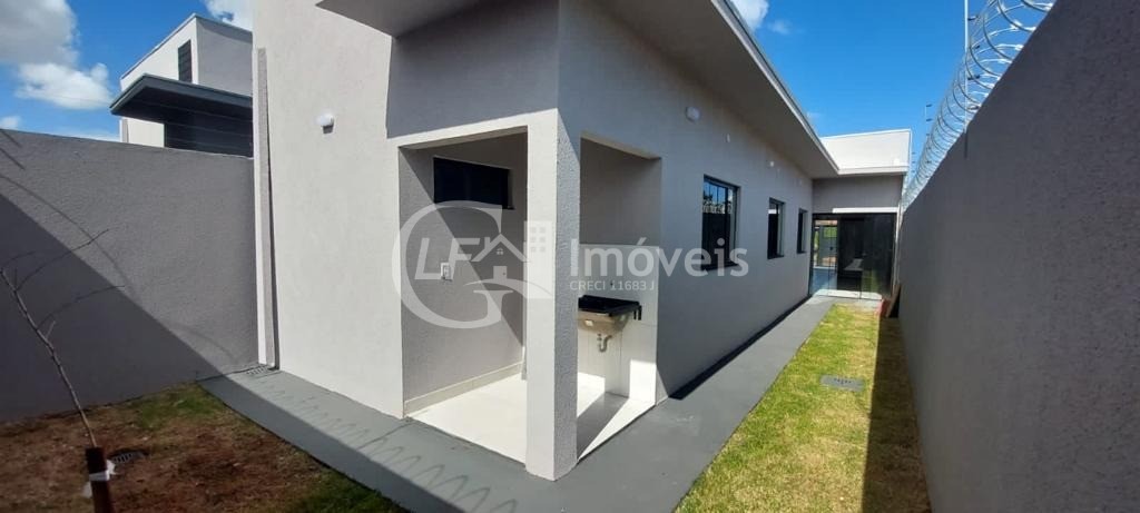 Casa à venda com 3 quartos, 180m² - Foto 8