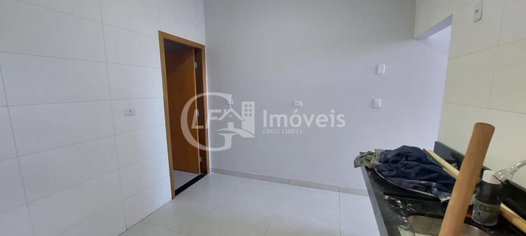 Casa à venda com 3 quartos, 180m² - Foto 18