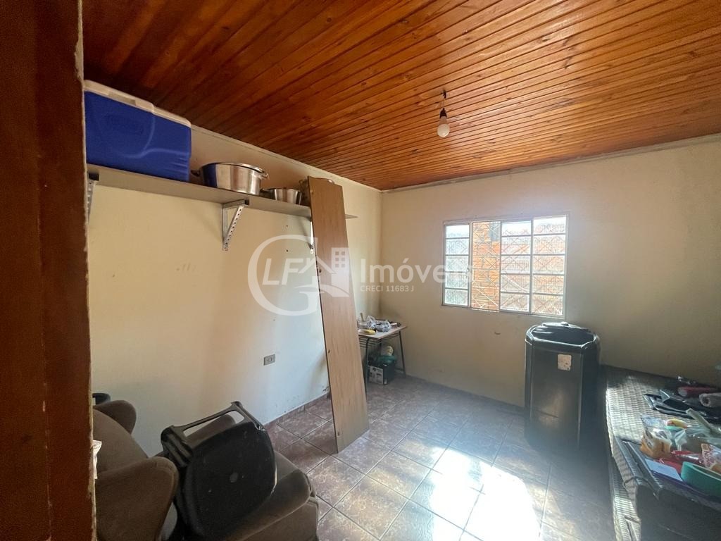 Casa à venda com 3 quartos, 144m² - Foto 4