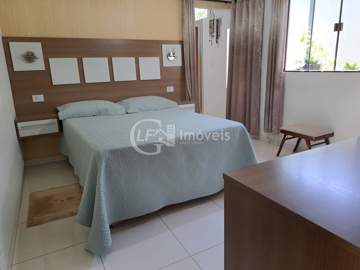 Casa à venda com 3 quartos, 117m² - Foto 14