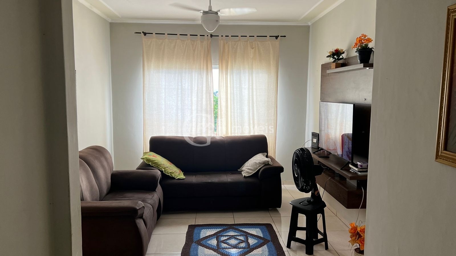 Apartamento à venda com 2 quartos, 79m² - Foto 2