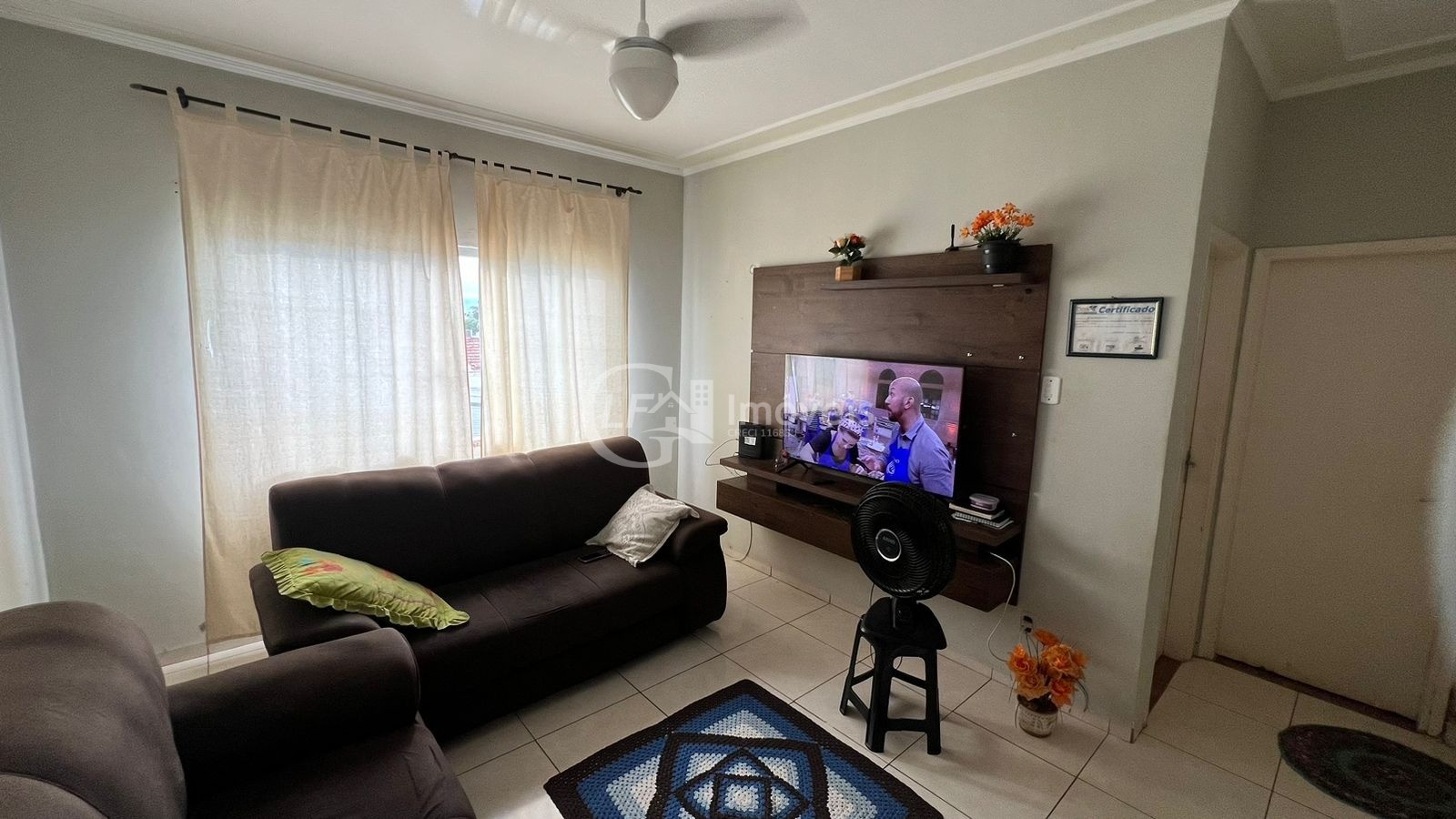 Apartamento à venda com 2 quartos, 79m² - Foto 3