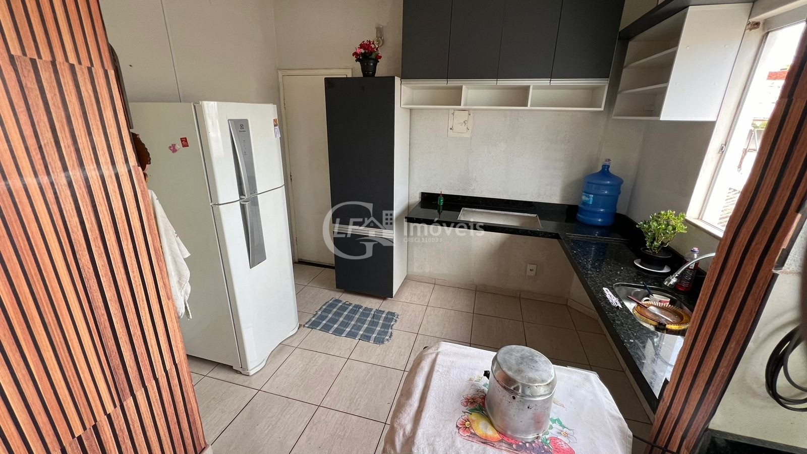 Apartamento à venda com 2 quartos, 79m² - Foto 10