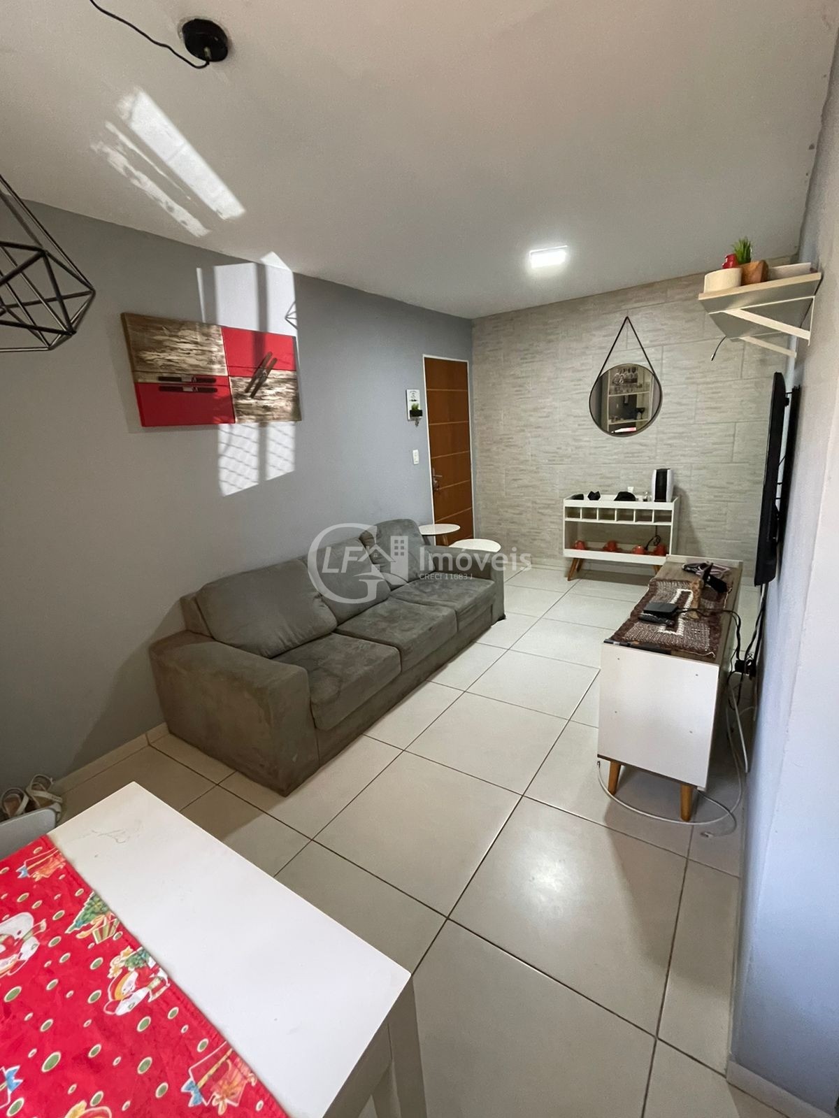 Apartamento à venda com 2 quartos, 62m² - Foto 3