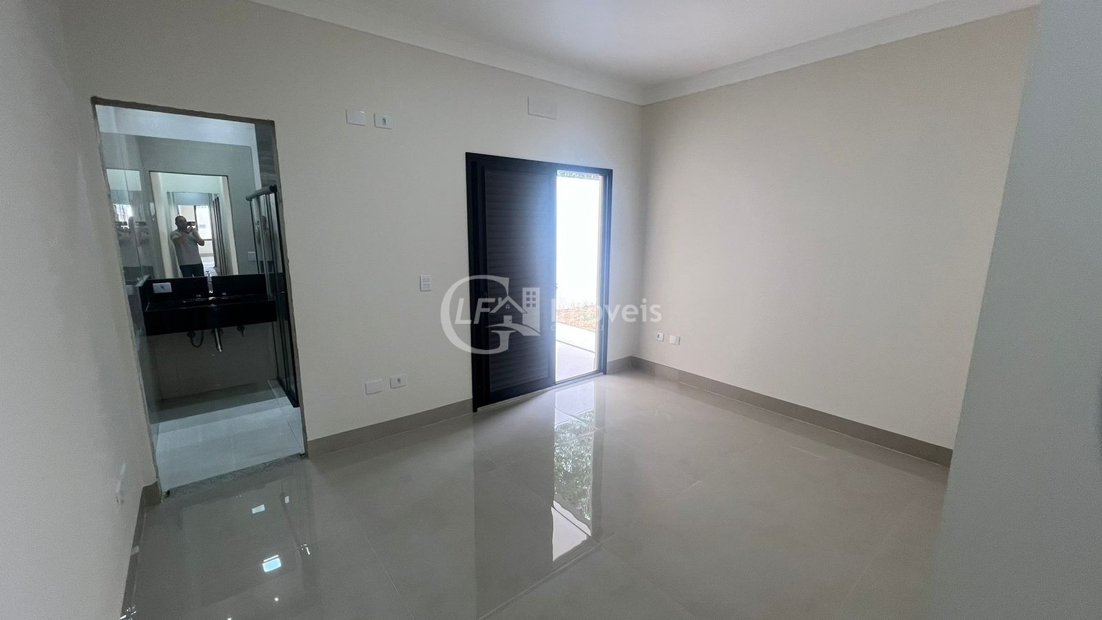 Casa à venda com 3 quartos, 143m² - Foto 14