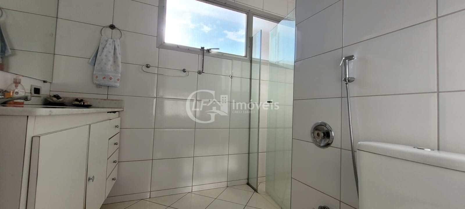 Apartamento à venda com 4 quartos, 200m² - Foto 8