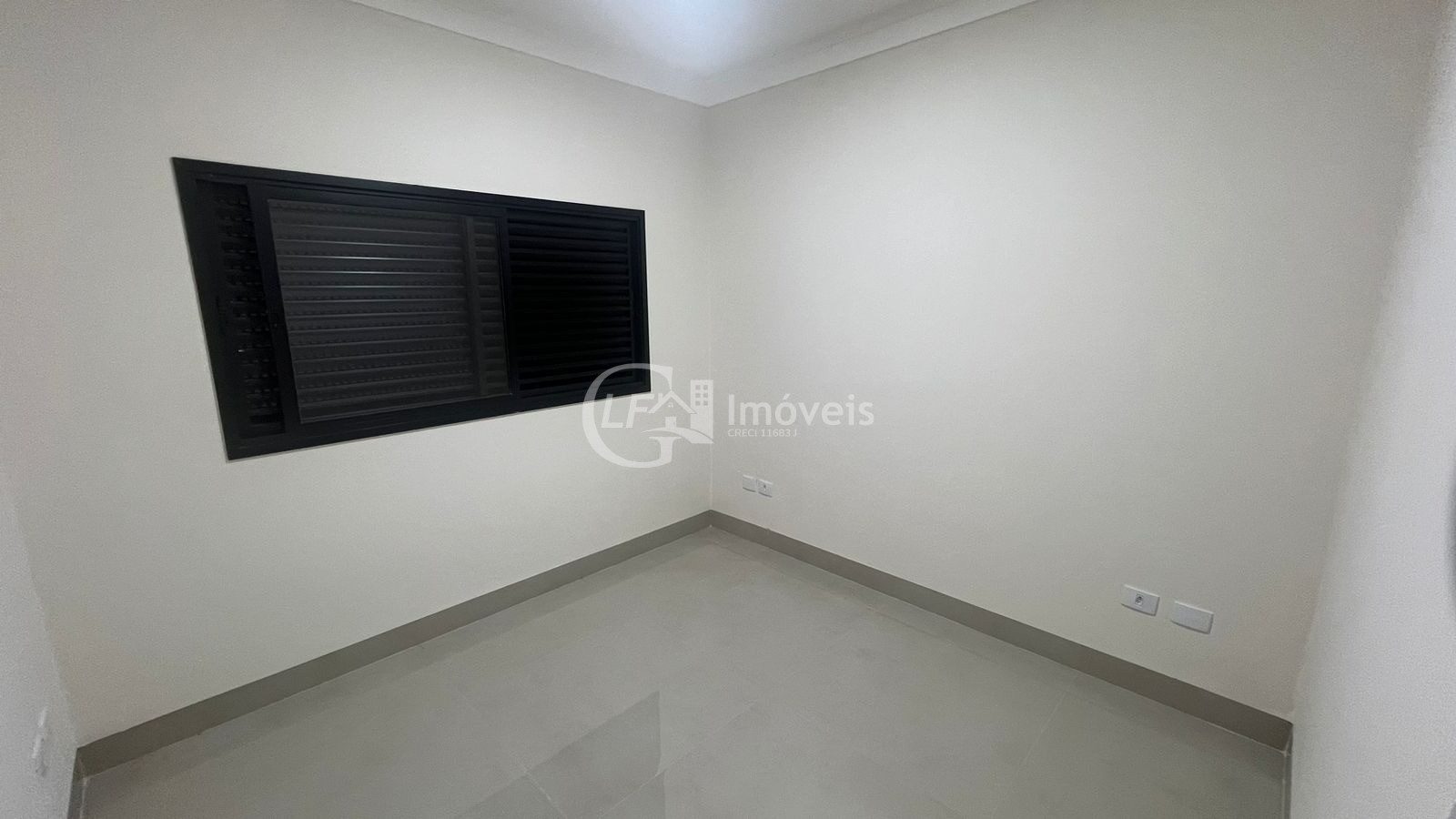 Casa à venda com 3 quartos, 143m² - Foto 11