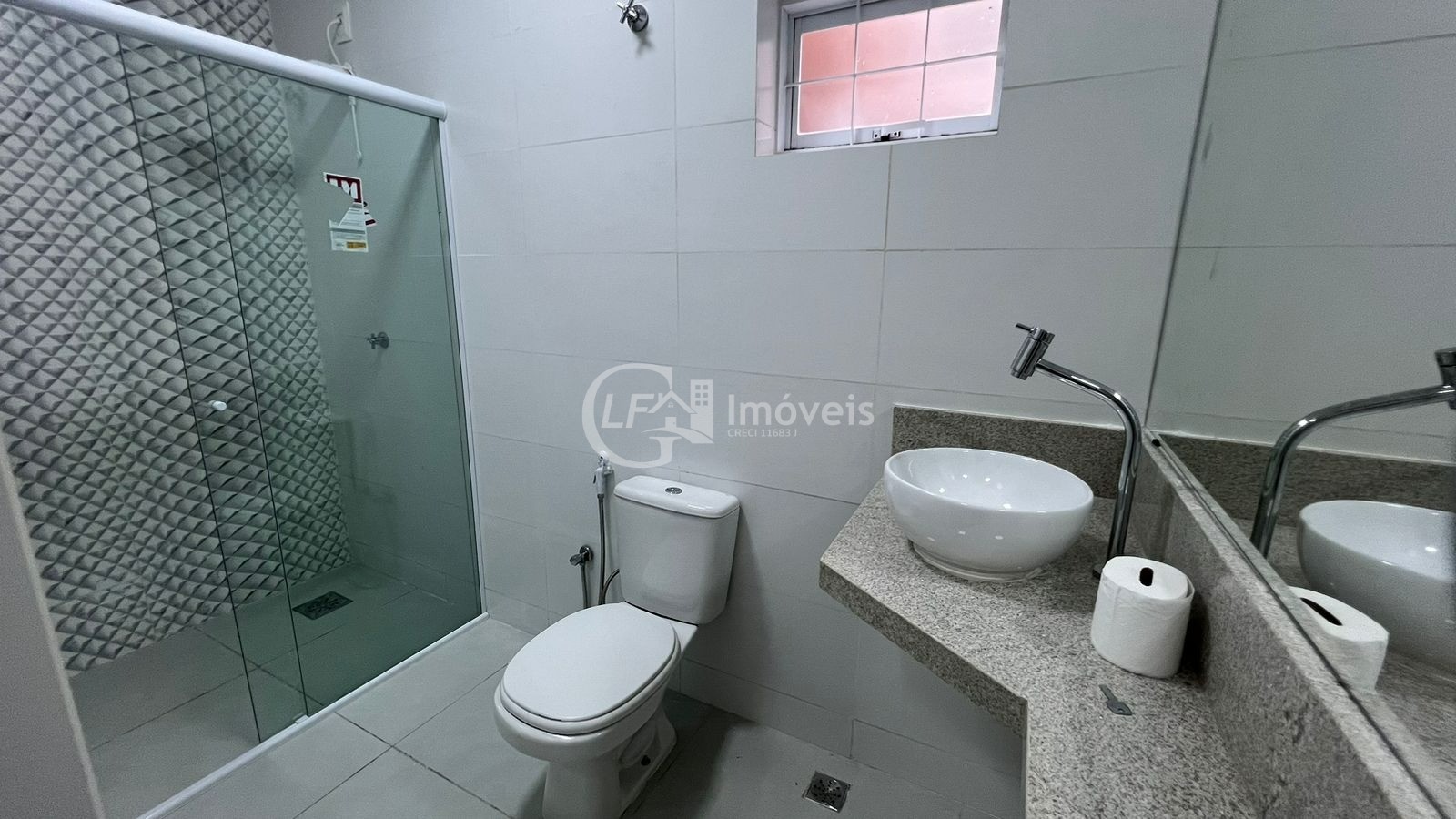 Casa à venda com 3 quartos - Foto 4