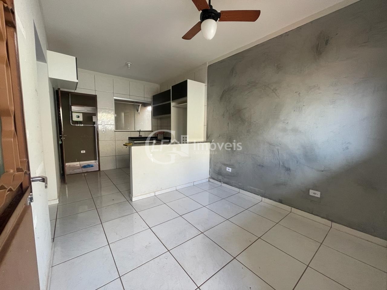 Casa à venda com 2 quartos, 80m² - Foto 11