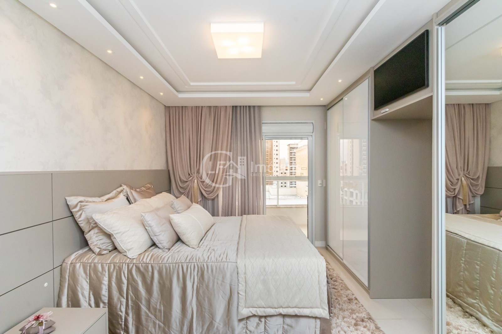 Cobertura, 4 quartos, 215 m² - Foto 10