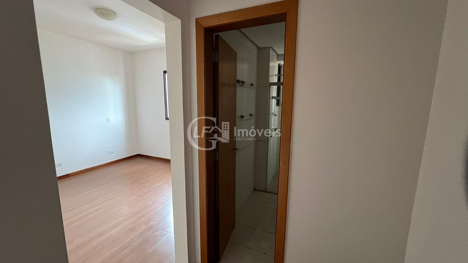 Apartamento à venda com 2 quartos, 161m² - Foto 9