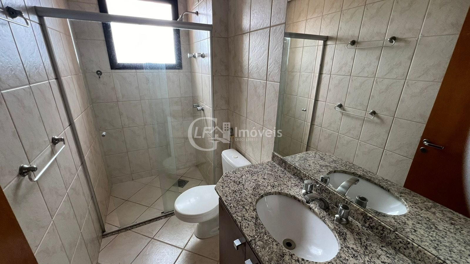 Apartamento à venda com 2 quartos, 161m² - Foto 12