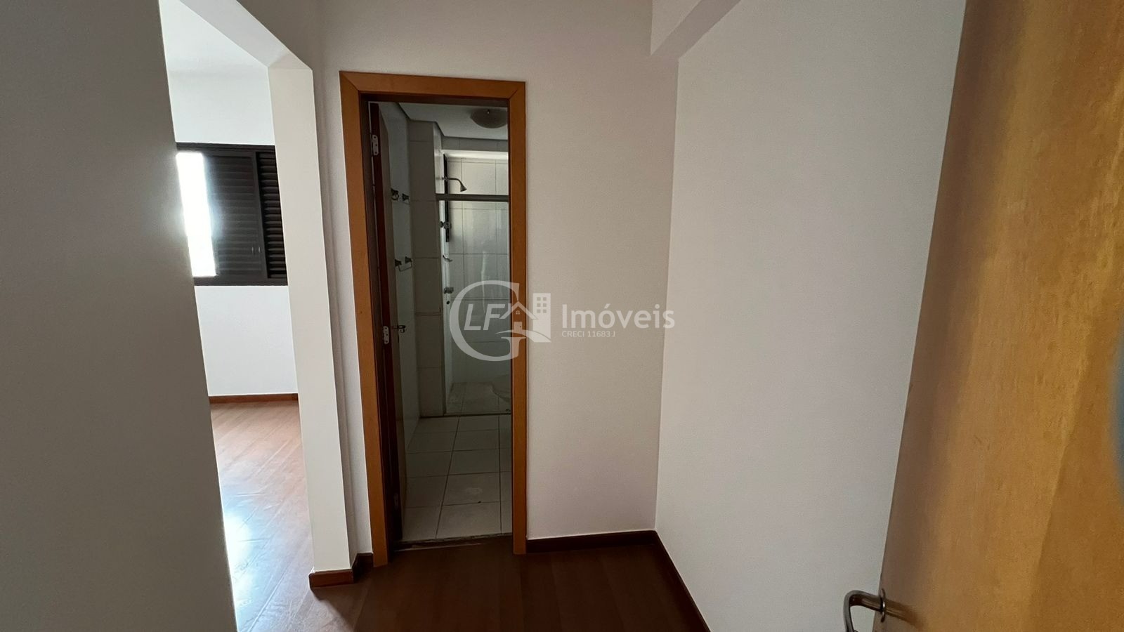 Apartamento à venda com 2 quartos, 161m² - Foto 8