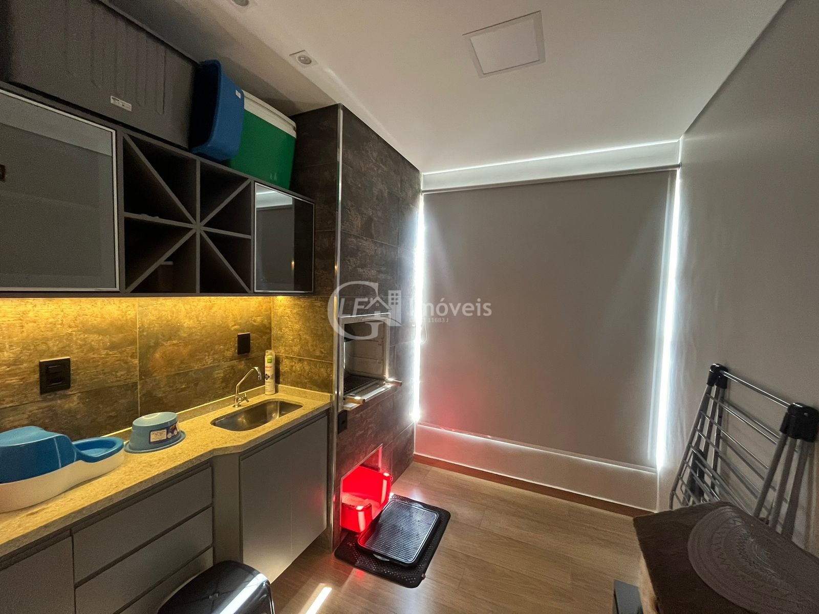 Apartamento à venda com 2 quartos, 63m² - Foto 7