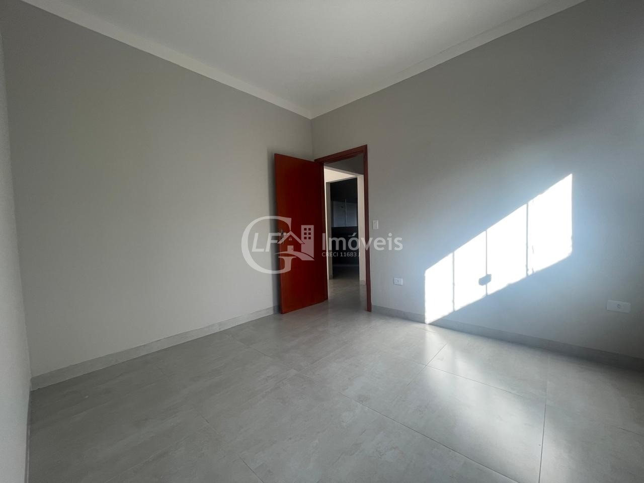 Casa à venda com 2 quartos, 85m² - Foto 3