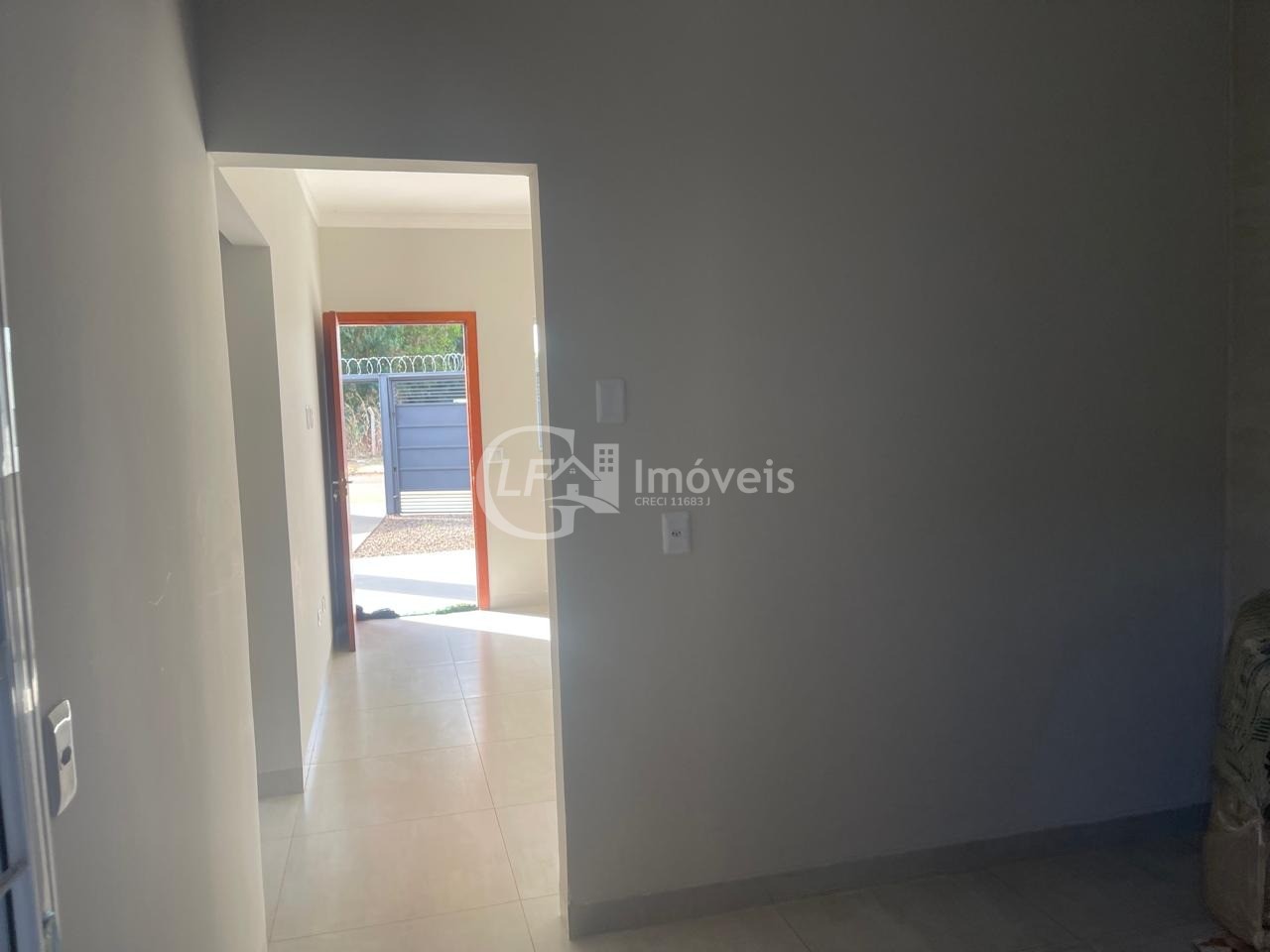 Casa à venda com 2 quartos, 85m² - Foto 13