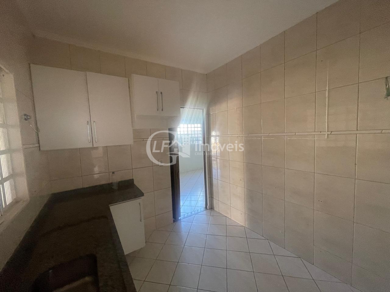 Casa à venda com 3 quartos, 180m² - Foto 8