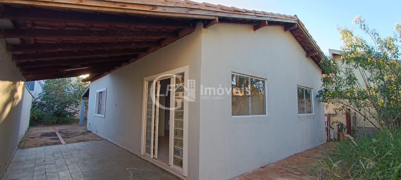 Casa à venda com 3 quartos - Foto 3