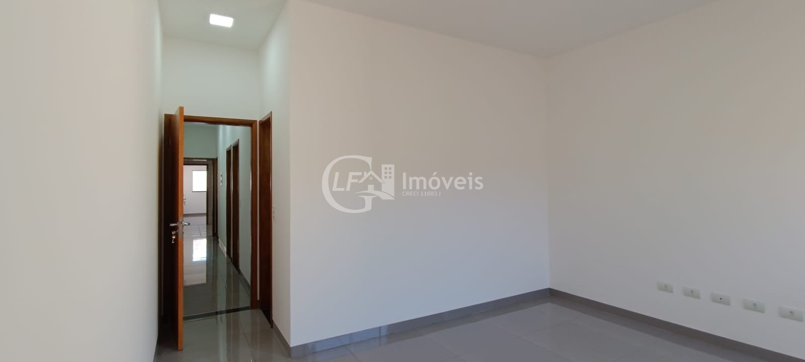 Casa à venda com 3 quartos, 180m² - Foto 14