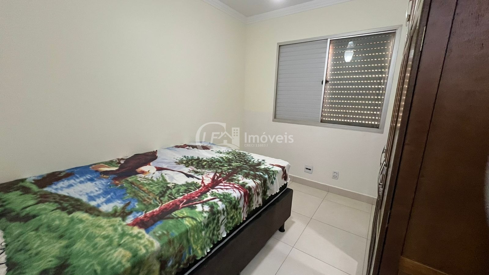 Apartamento à venda com 3 quartos, 124m² - Foto 8