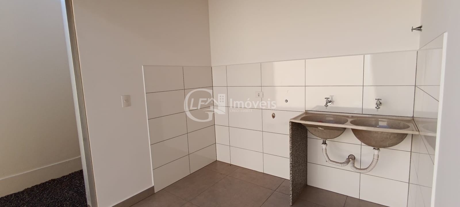 Casa à venda com 3 quartos, 180m² - Foto 30