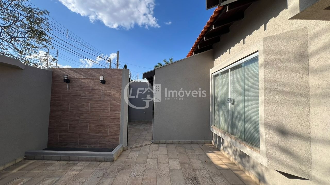 Casa à venda com 3 quartos - Foto 4