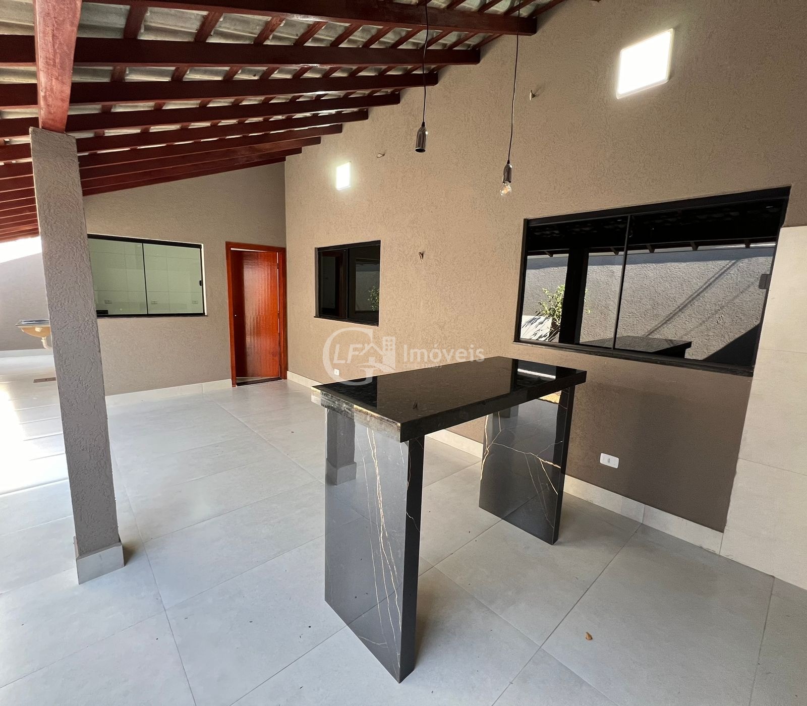 Casa à venda com 3 quartos, 180m² - Foto 10