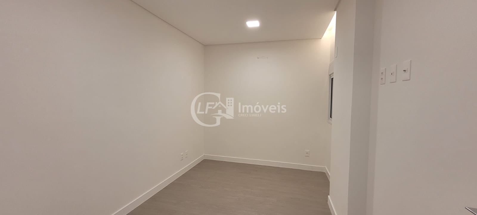 Apartamento à venda e aluguel com 4 quartos, 146m² - Foto 7