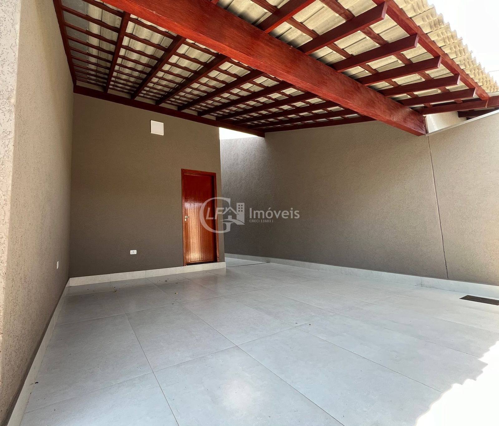 Casa à venda com 3 quartos, 180m² - Foto 4