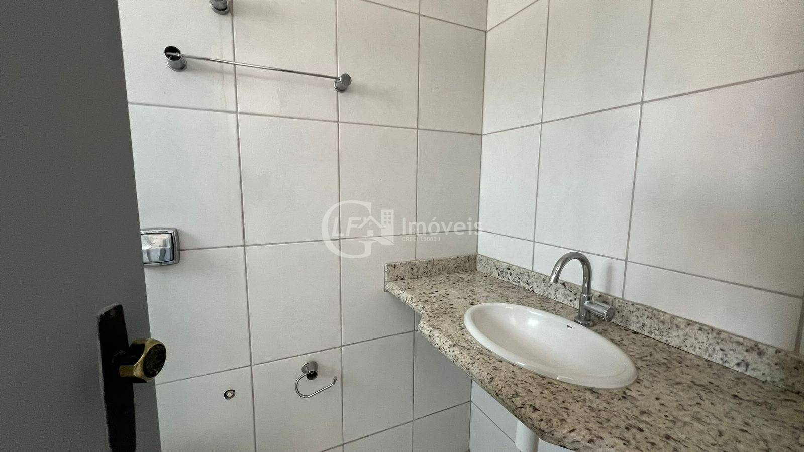 Apartamento para alugar com 3 quartos, 68m² - Foto 12