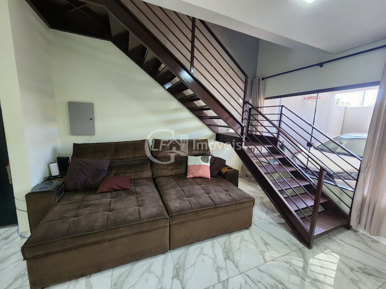 Casa à venda com 3 quartos, 180m² - Foto 3