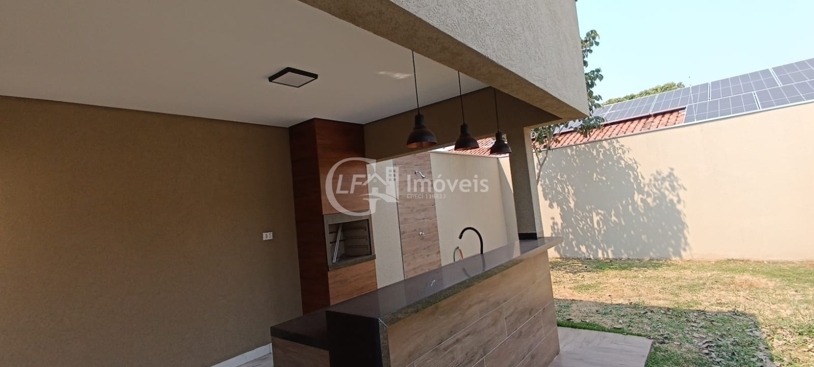 Casa à venda com 3 quartos, 240m² - Foto 11