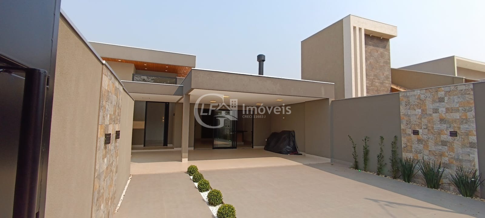 Casa à venda com 3 quartos, 360m² - Foto 3