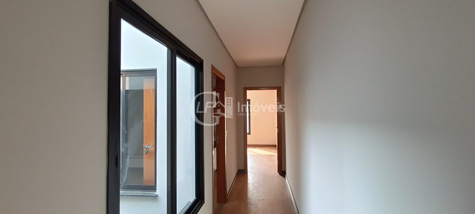 Casa à venda com 3 quartos, 202m² - Foto 18