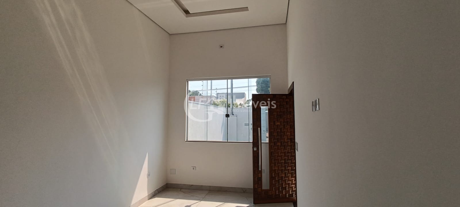 Casa à venda com 3 quartos, 240m² - Foto 3