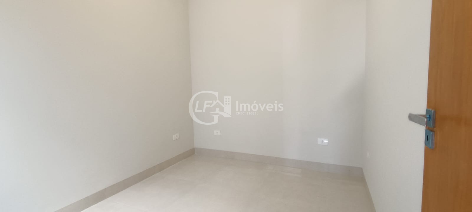 Casa à venda com 3 quartos, 216m² - Foto 9