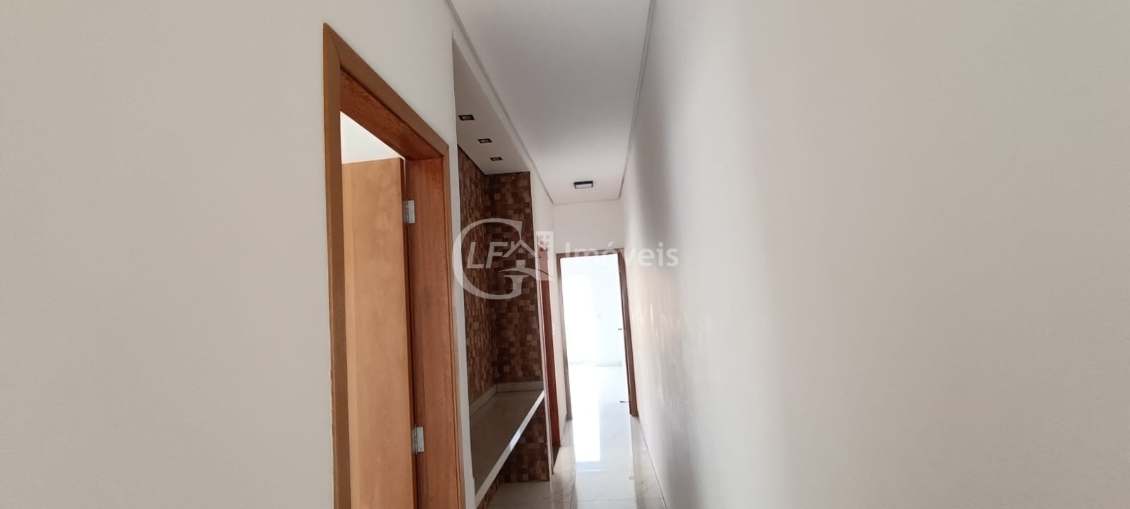 Casa à venda com 3 quartos, 240m² - Foto 5