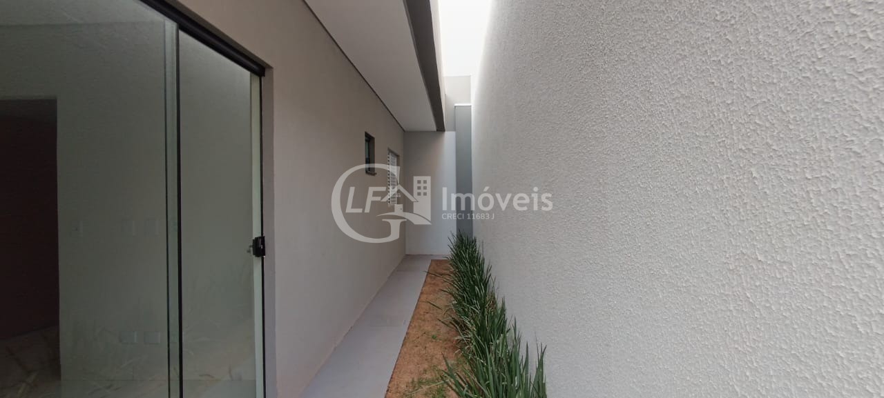 Casa à venda com 3 quartos, 250m² - Foto 5