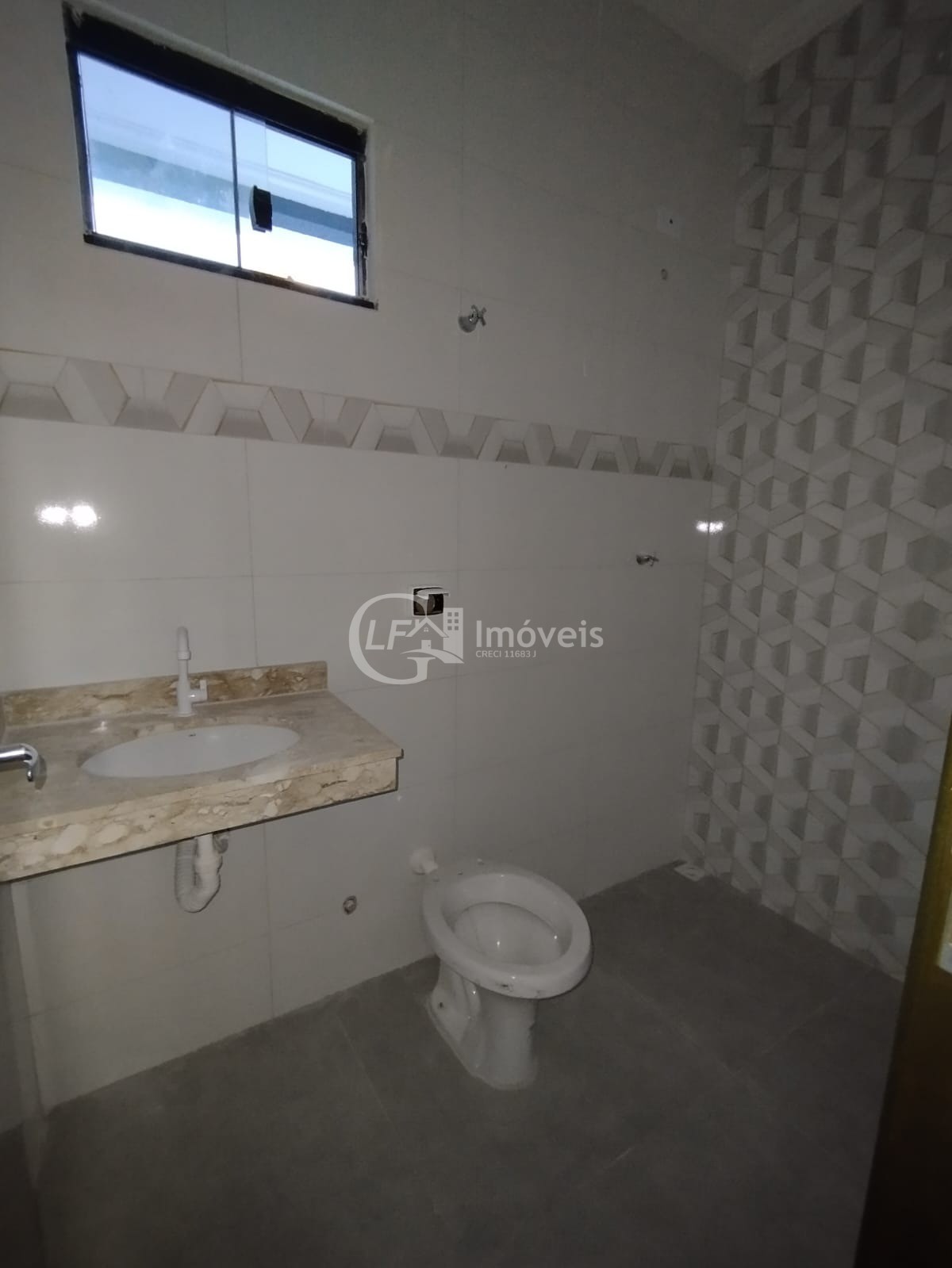 Casa à venda com 3 quartos, 180m² - Foto 8