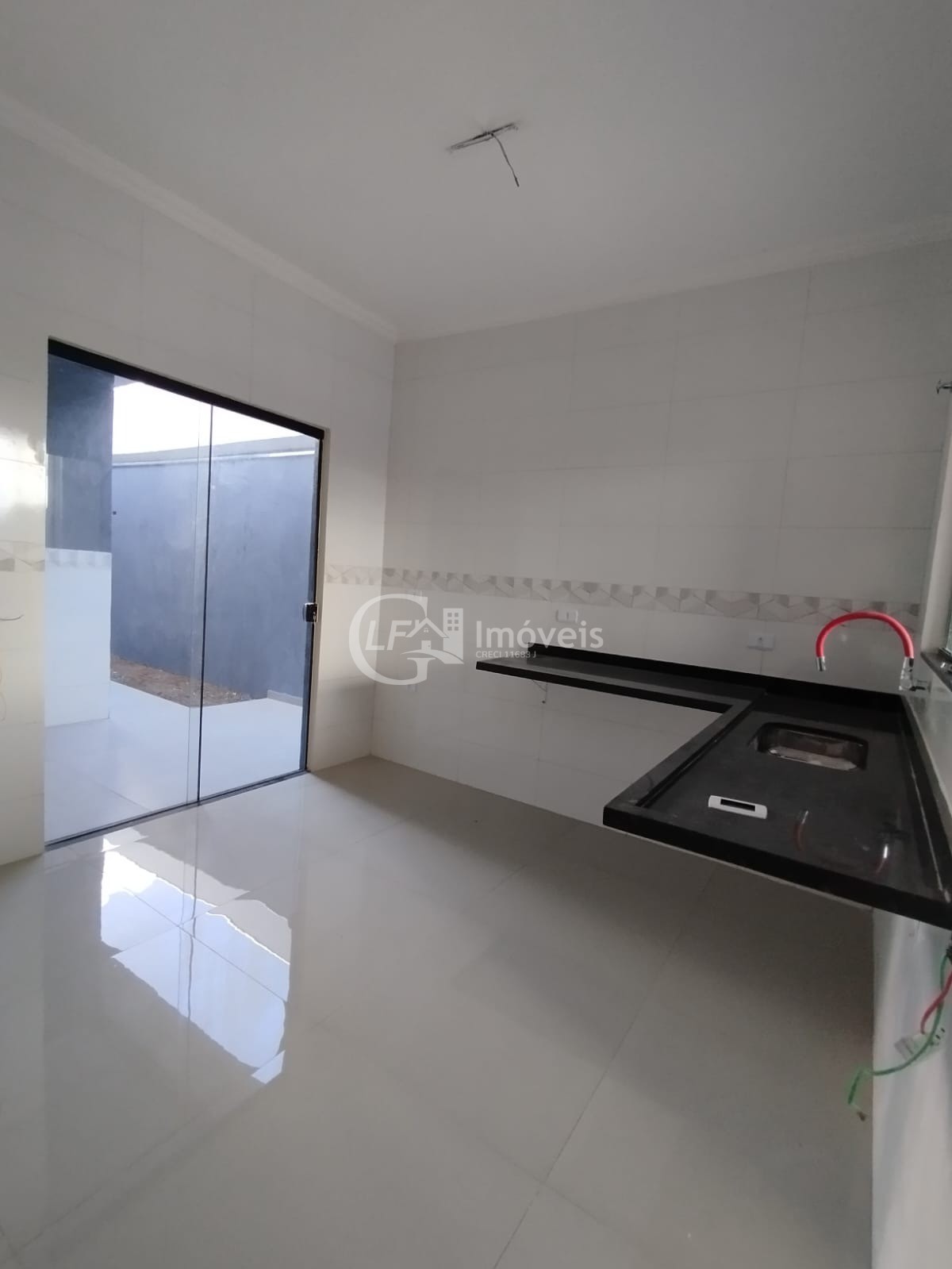 Casa à venda com 3 quartos, 180m² - Foto 9